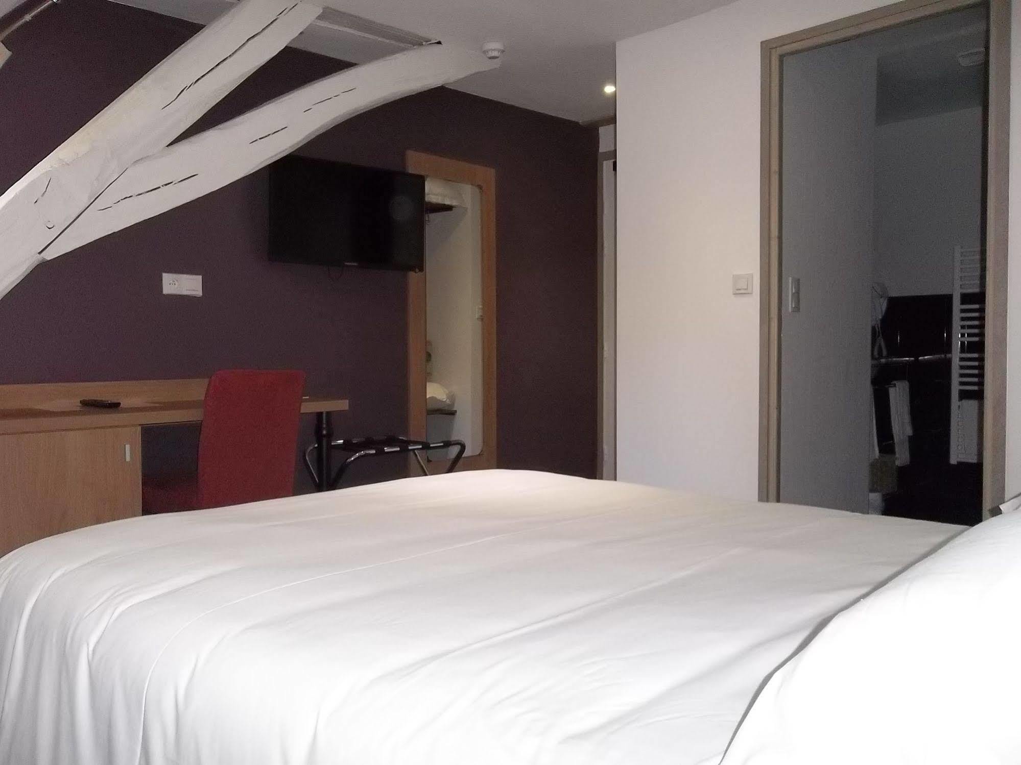 Logis L'Hotel D'Arc Arc-sur-Tille Dış mekan fotoğraf